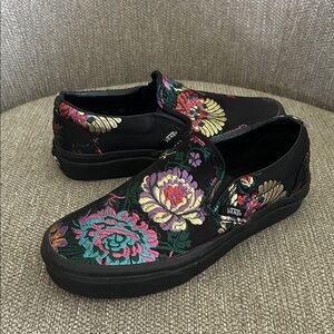 Vans Classic Slip-On Festival Satin Sneakers